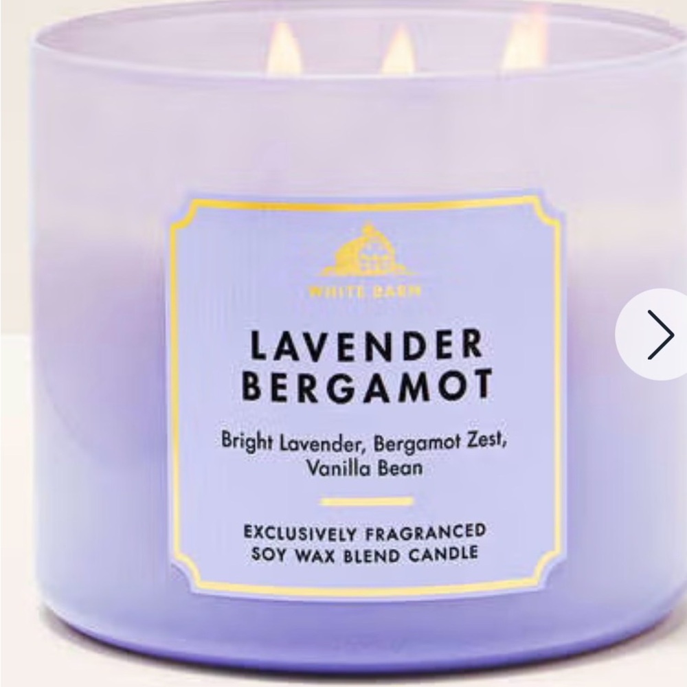 White Barn Lavender Bergamot Candle - Soft Lavender Jar - Picture 2 of 11